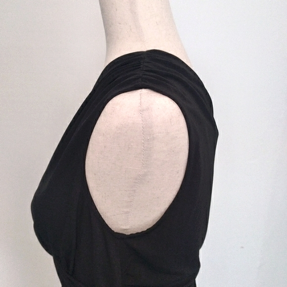 🎁ESCADA NWT One Shoulder w/ Front Criss-Cross Loose Bandaged Top ~RARE~ - Picture 5 of 16